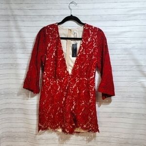 MAY & JULY MAROON DEEP V NECK LACE ROMPER, SZ MEDIUM
